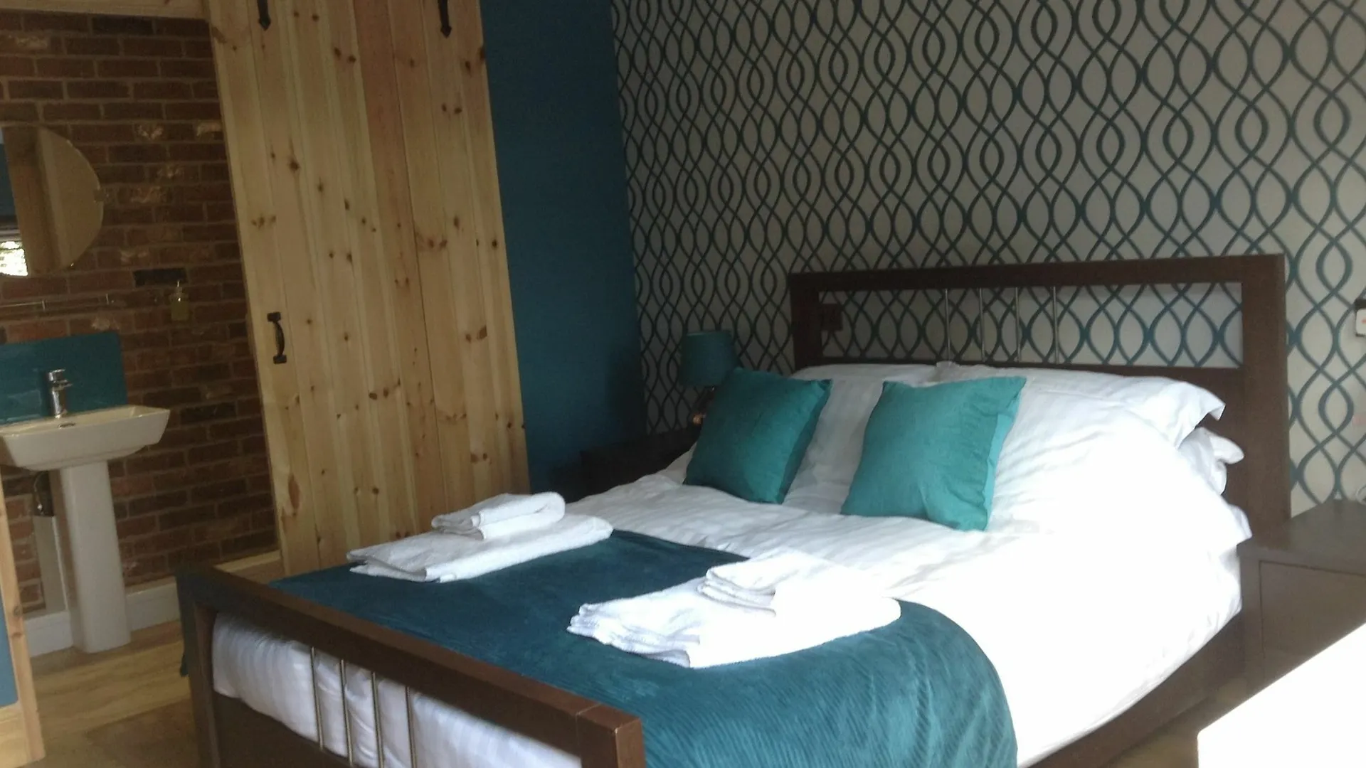 Roos Rooms Kingston upon Hull 3*,  Storbritannien